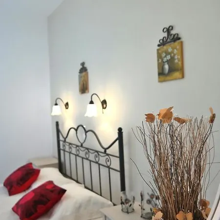 Magic Land Appartamento Pláka